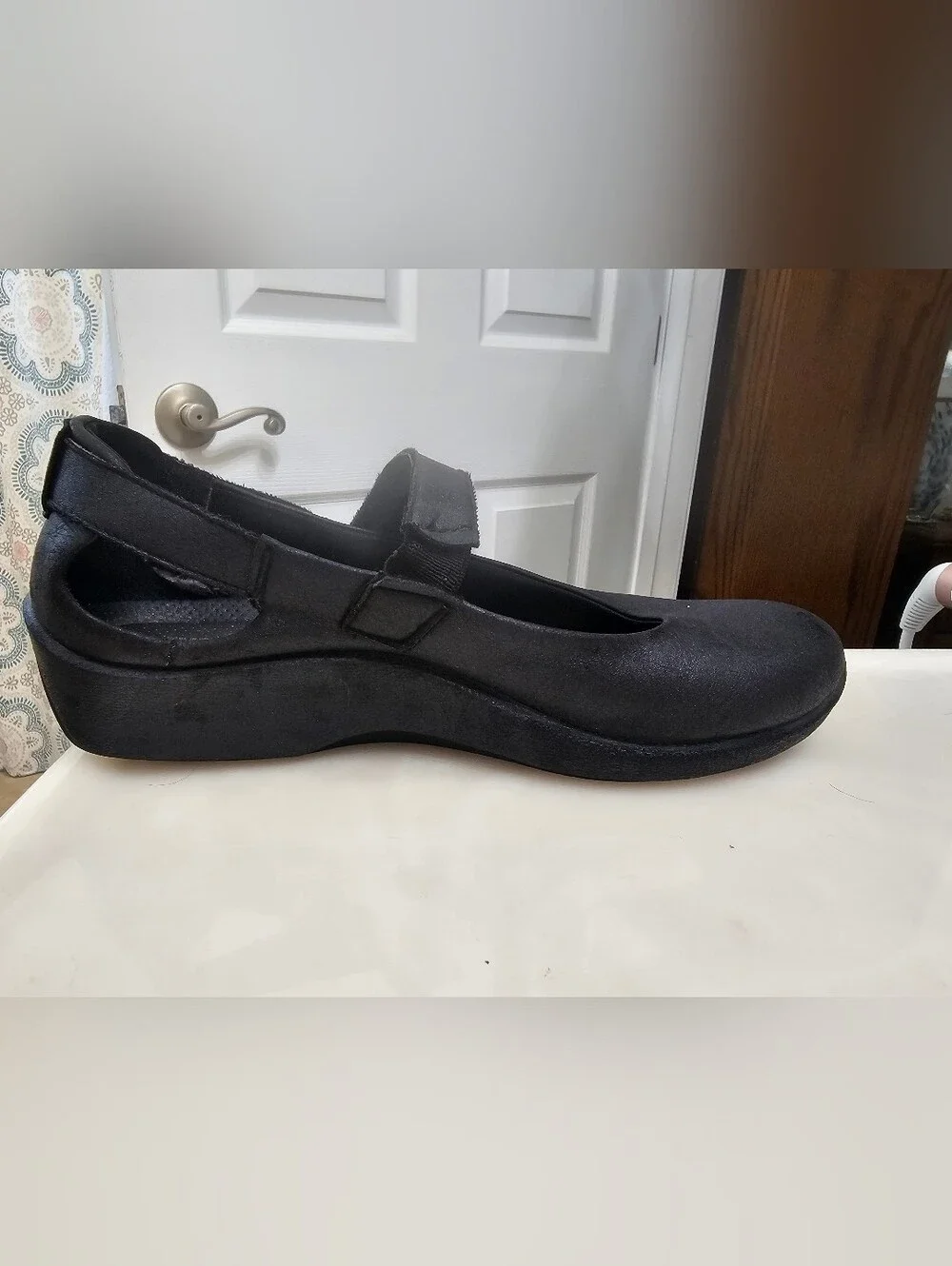 Arcopedico Black Velcro Mary Jane Flats